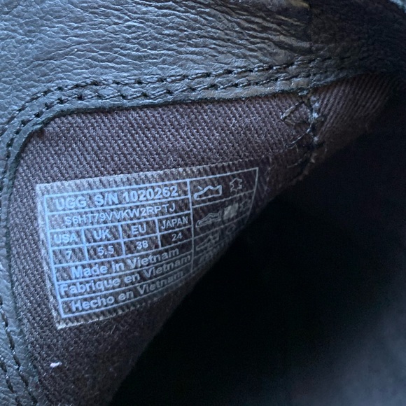 UGG Glee Leather Ankle Boots 7 - Picture 10 of 10